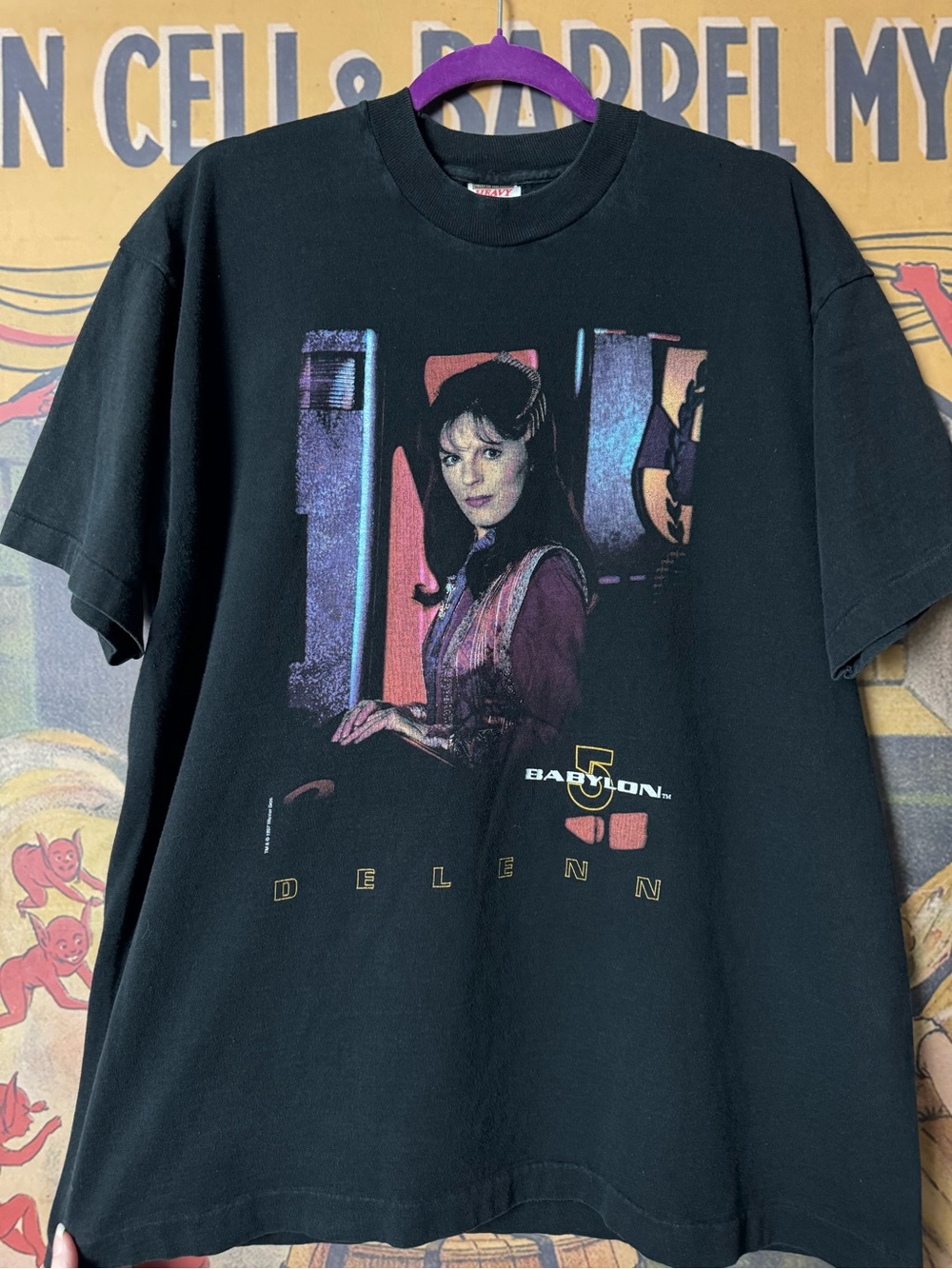 90s Babylon 5 Delenn Vintage Sci-Fi TV Promo Graphic T-Shirt